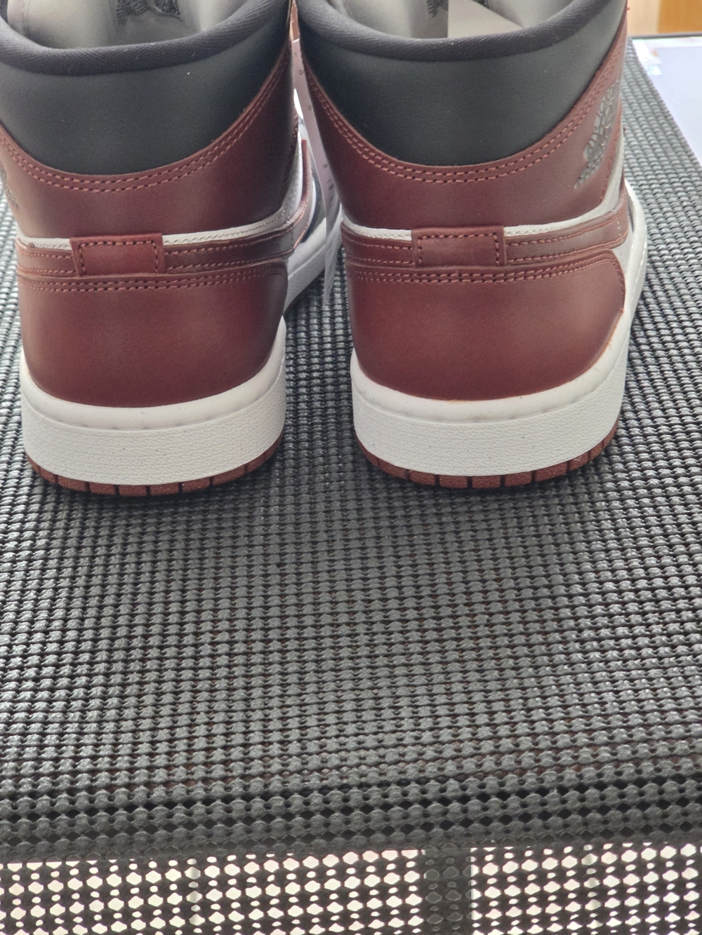 Brand New AJ1-Mid Sneakersin White/Black/Maroon - Picture 6 of 8